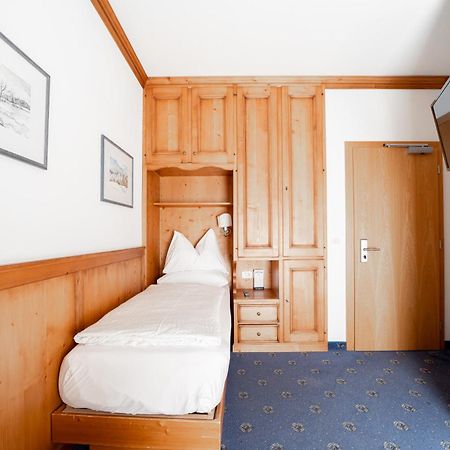 Hotel Europa Dolomites Sëlva di Val Gardena Eksteriør billede