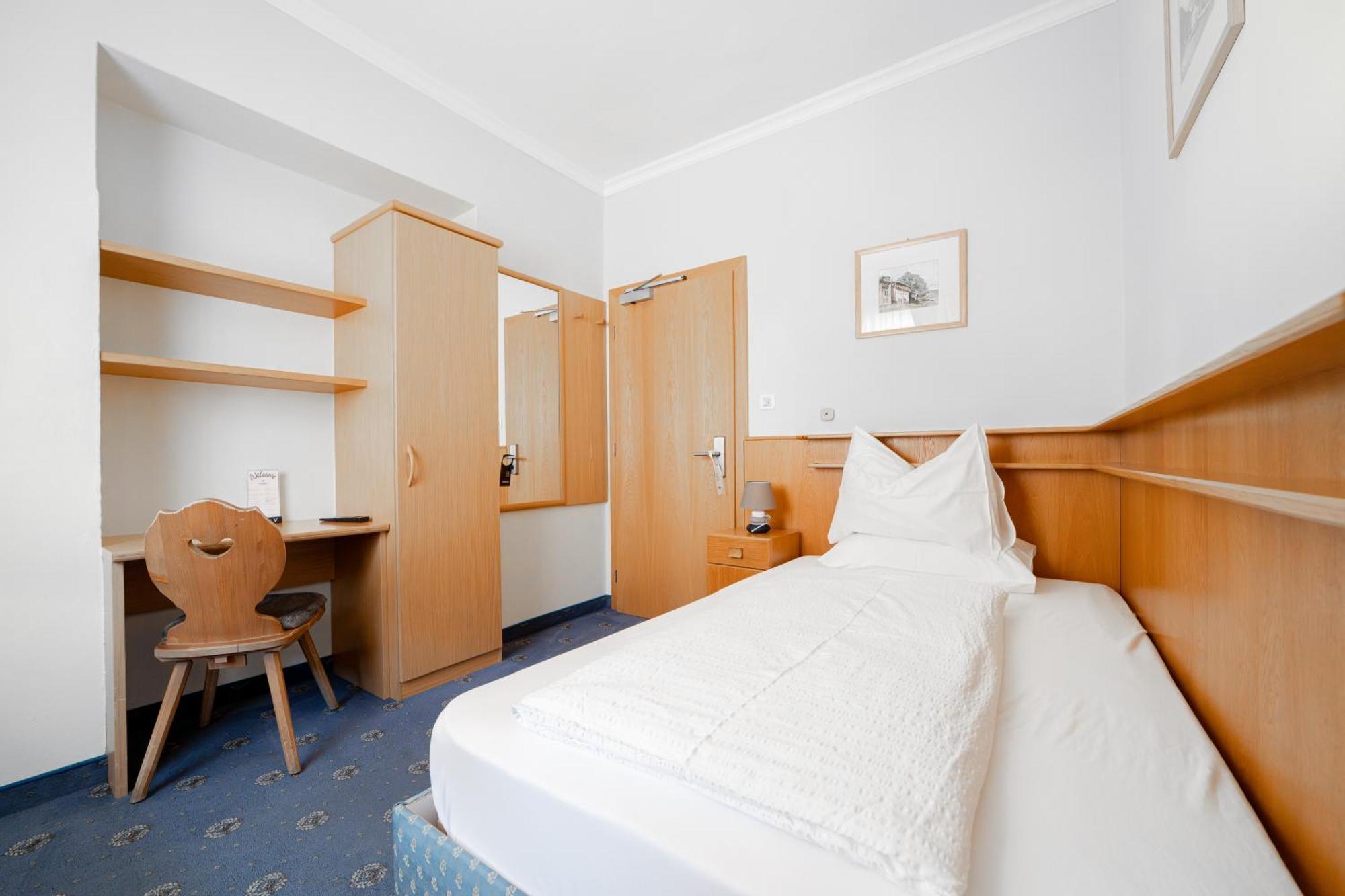 Hotel Europa Dolomites Sëlva di Val Gardena Eksteriør billede